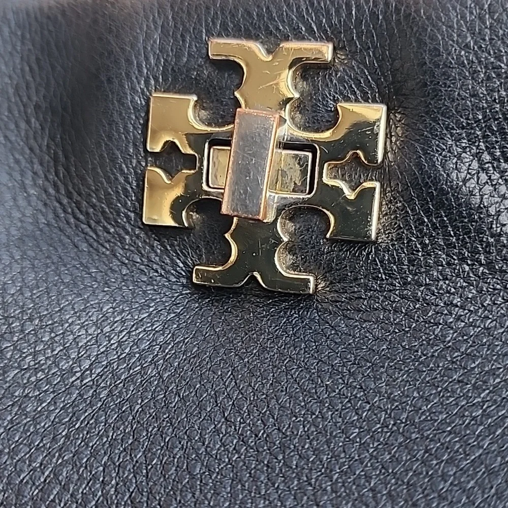 Tory Burch  Mercer Shiraz Leather Tote Handbag